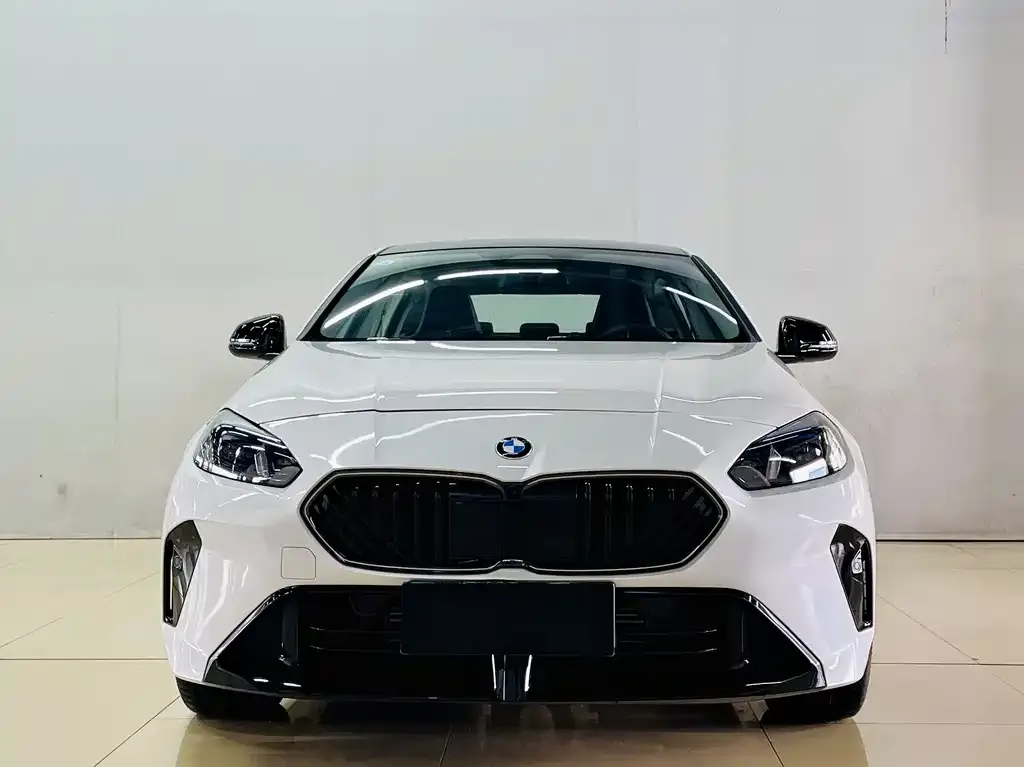 BMW 2 Series 2025 — фото 1 из 18