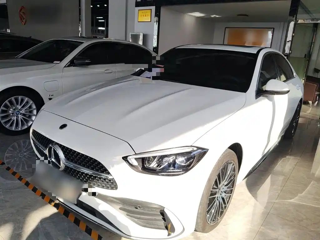 Mercedes-Benz C-Class 2024 — фото 1 из 25