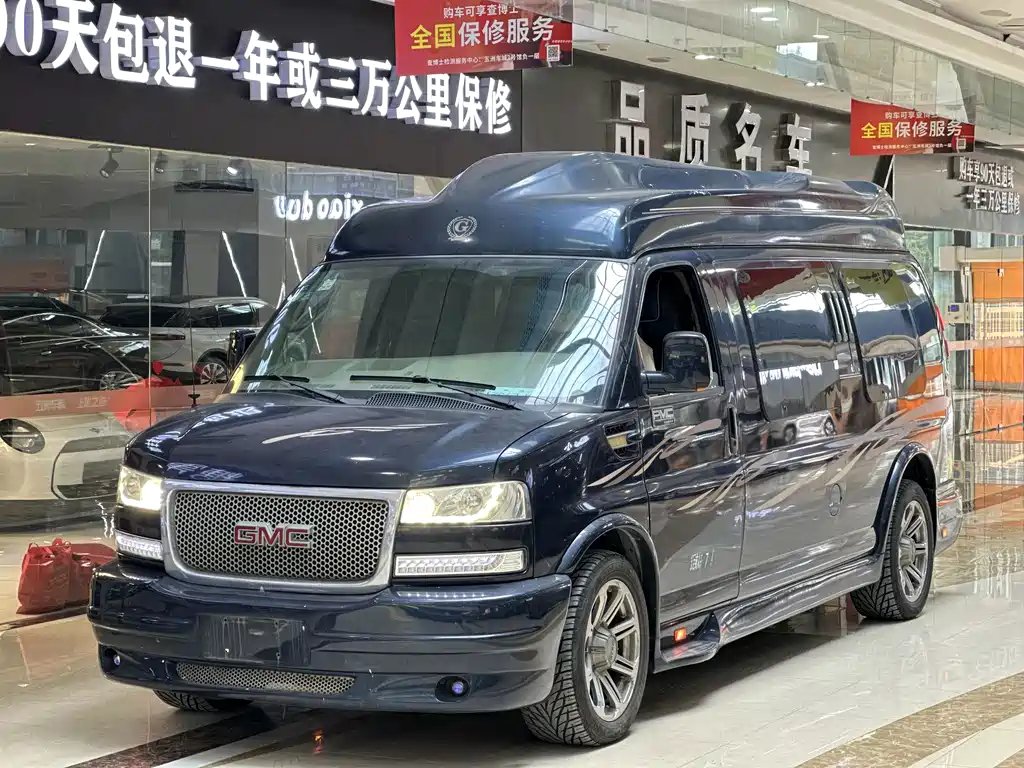 GMC Savana 2016