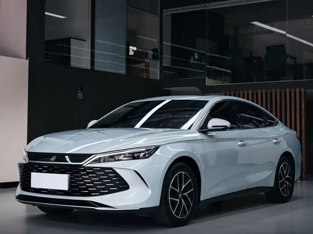 BYD Qin L 2025