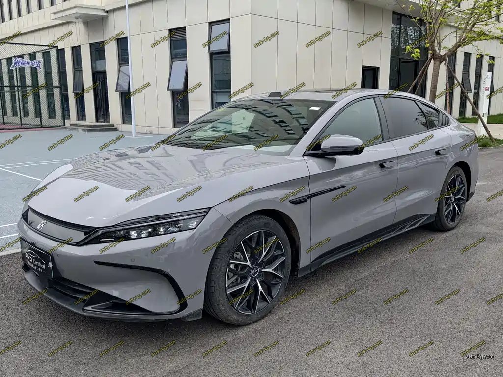 BYD Han 2025