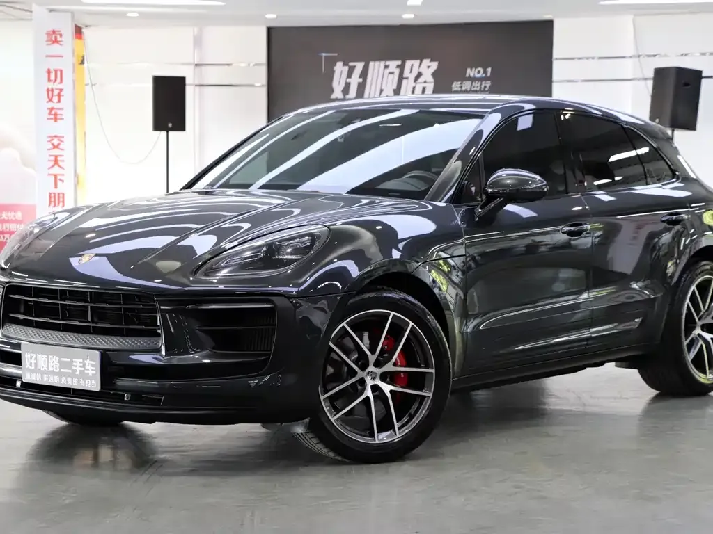 Porsche Macan 2023 — фото 1 из 35