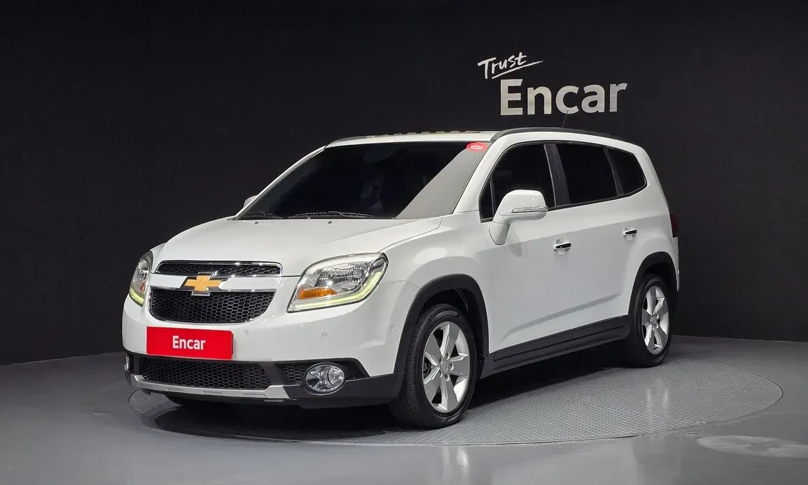 Chevrolet Orlando 2016 — фото 1 из 33