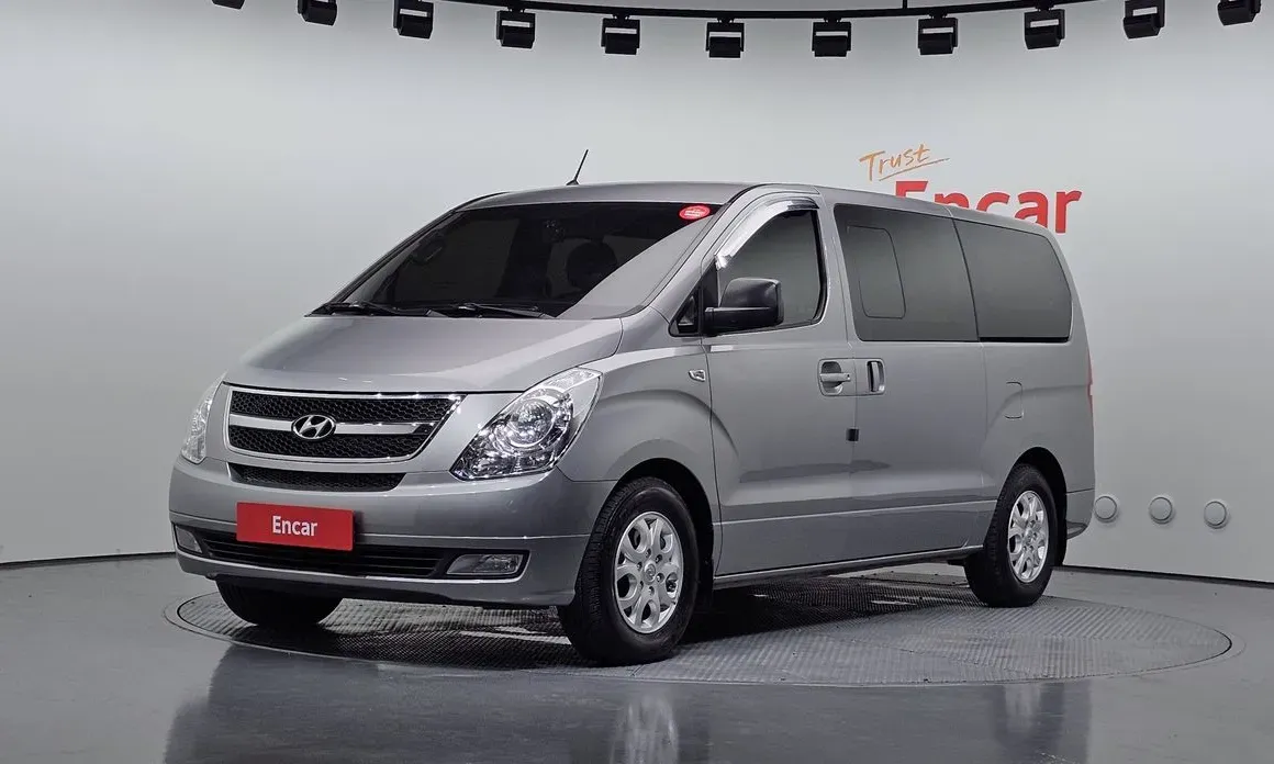 Hyundai Starex 2016 — фото 1 из 30