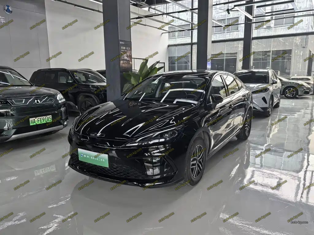 BYD Seal 05 DM-i 2025