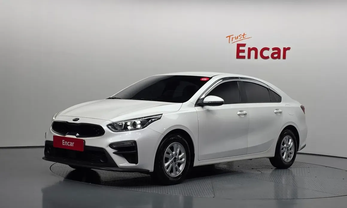 Kia K3 2019 — фото 1 из 31