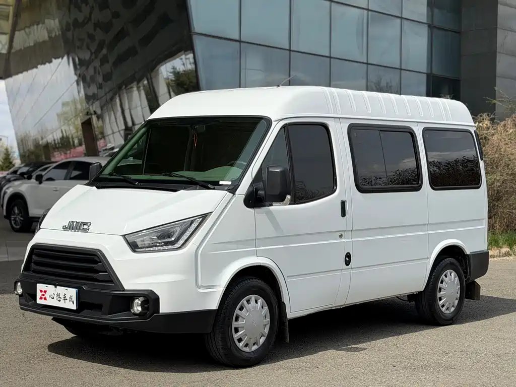 JMC Tesla 2019