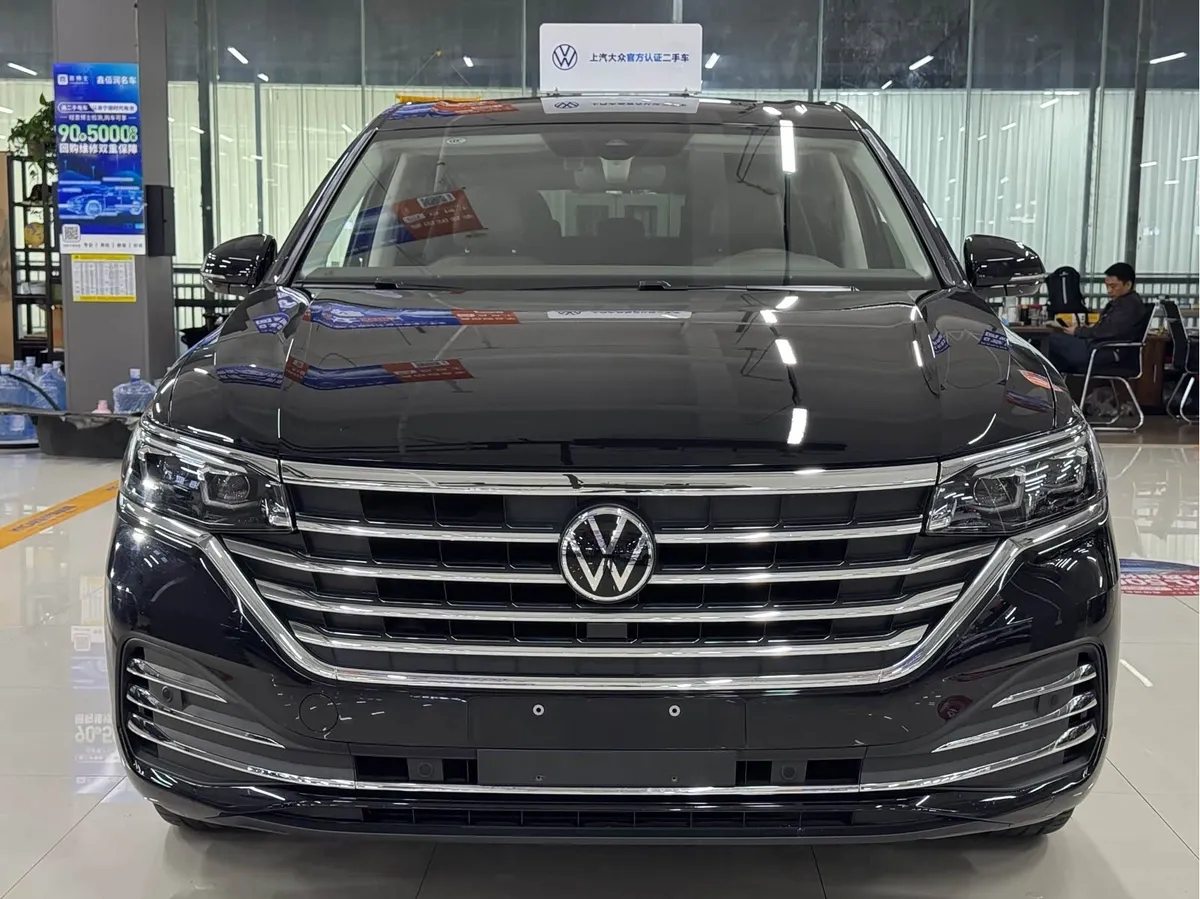 Volkswagen Viloran I Рестайлинг 2025 — фото 1 из 8