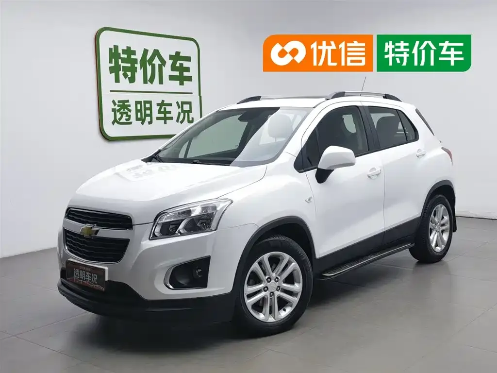 Chevrolet Trax 2016 — фото 1 из 24