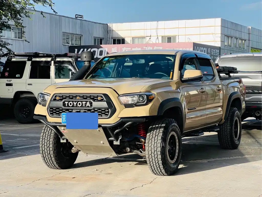 Toyota  2017 — фото 1 из 16