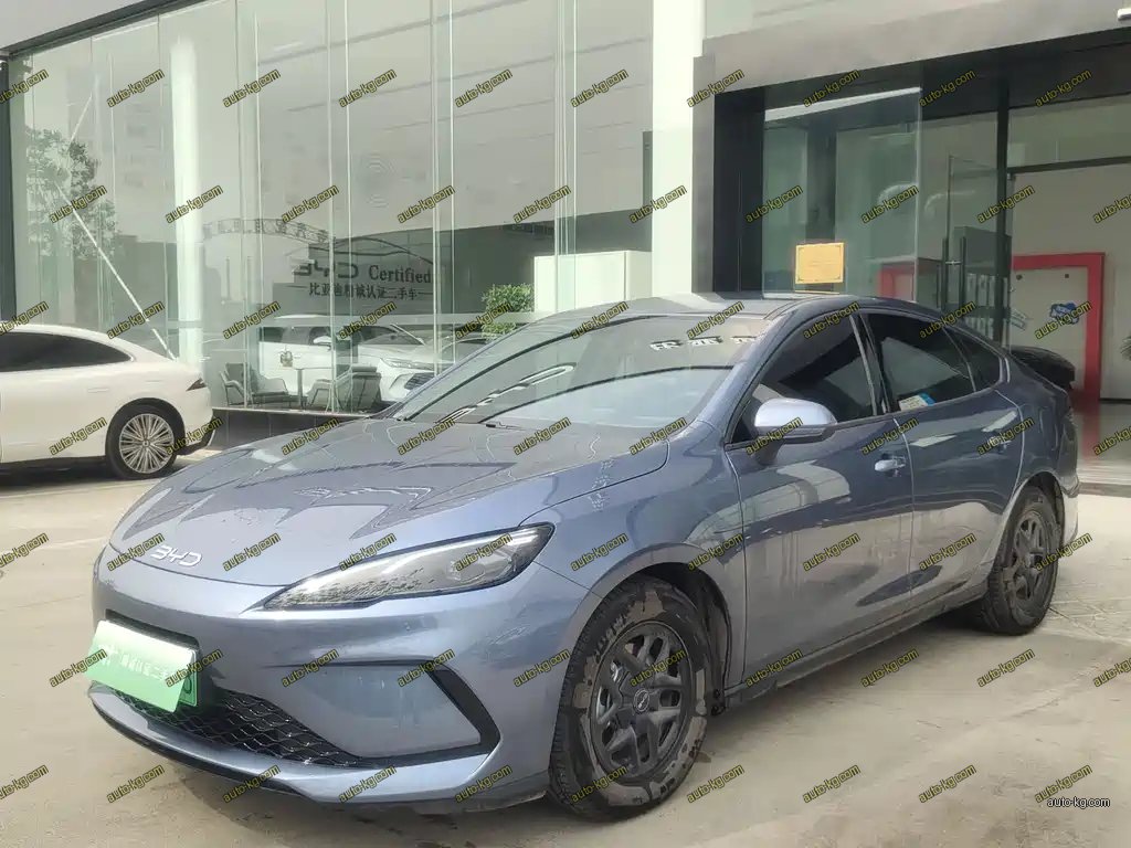 BYD Seal 05 DM-i 2025
