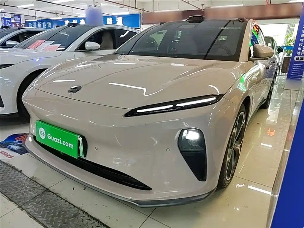 NIO ET5 2023