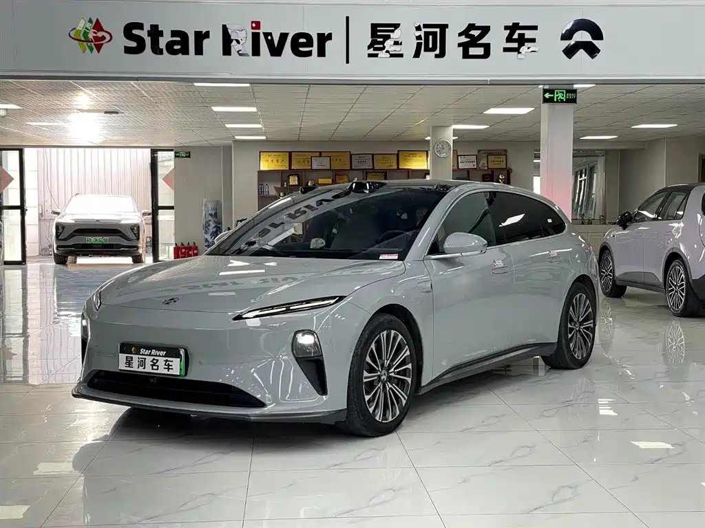 NIO ET5T 2024