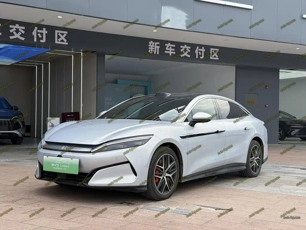 BYD 汉L 2025