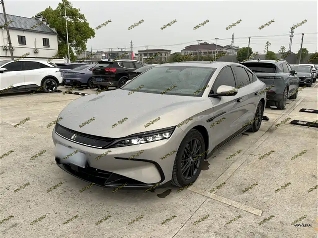 BYD Han 2025