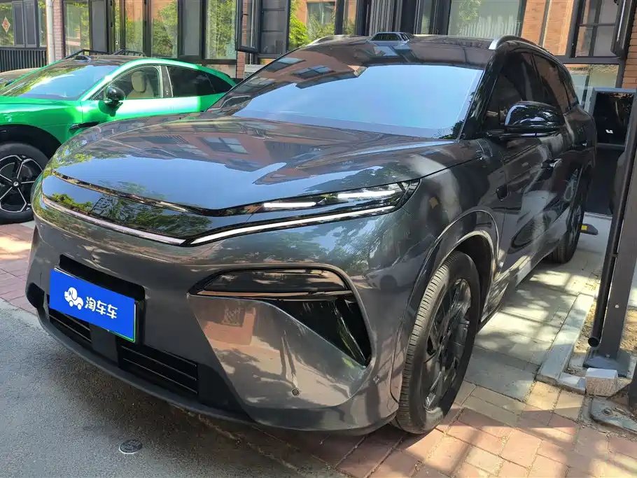 BYD 唐L 2025