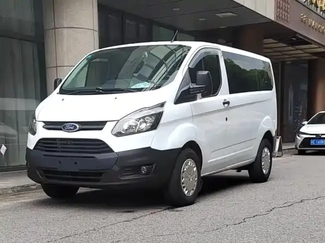 Ford Transit 2017 — фото 1 из 18