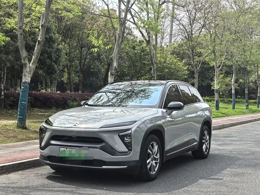 NIO ES6 2021