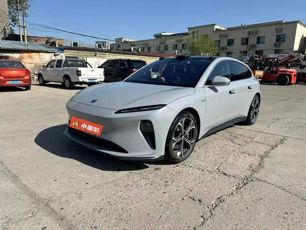 NIO ET5T 2025