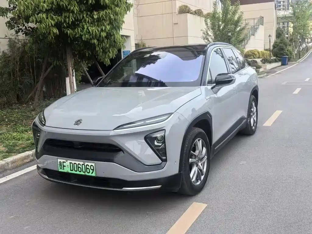 NIO ES6 2021