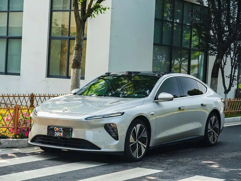 NIO ET7 2023