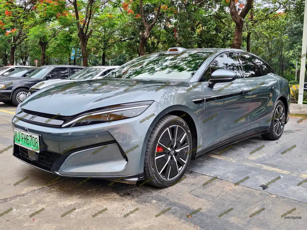 BYD 汉L 2025