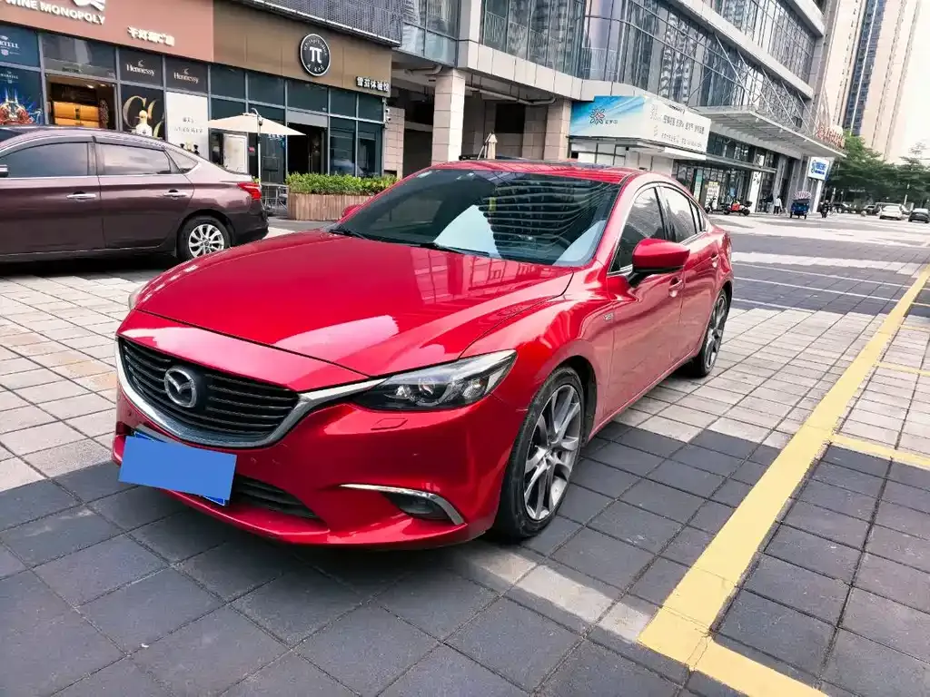 Mazda Atenza 2018 — фото 1 из 9