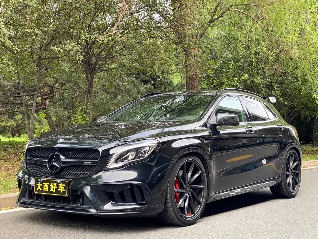 Mercedes-Benz GLA AMG 2018