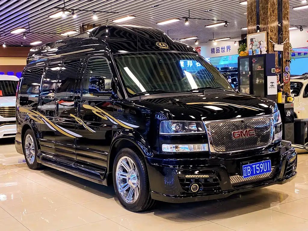 GMC Savana 2017