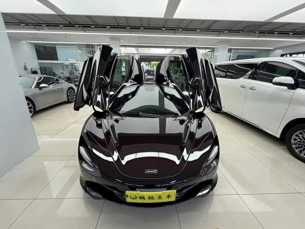 McLaren 720S 2020