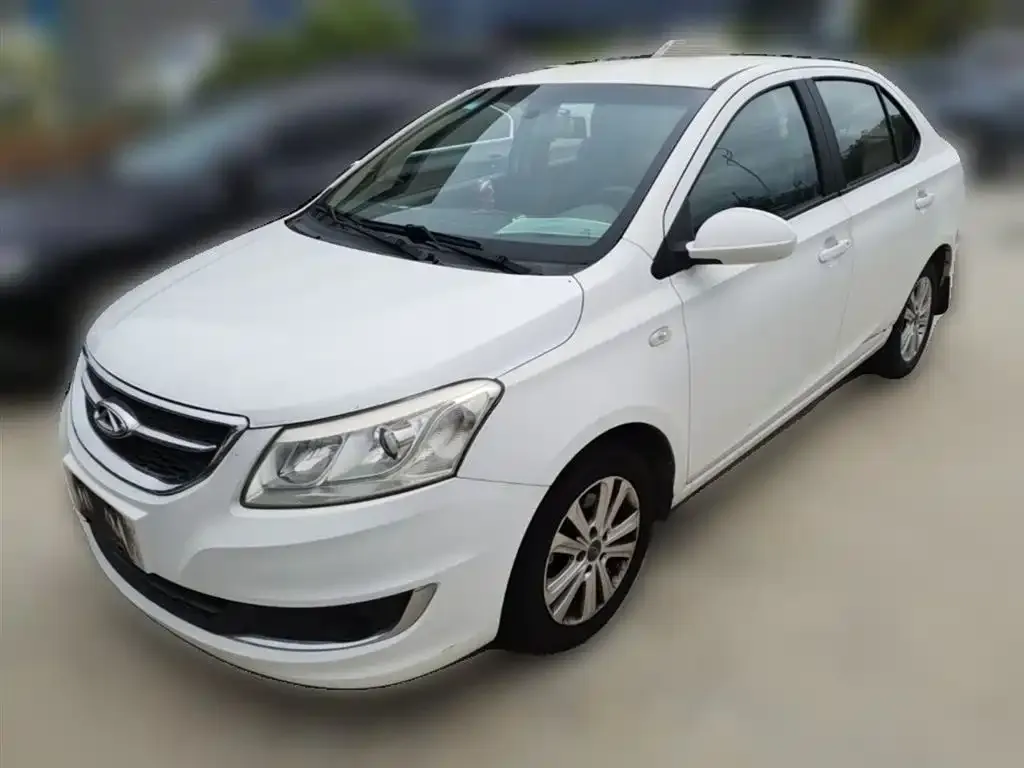 Chery E3 2016 — фото 1 из 25