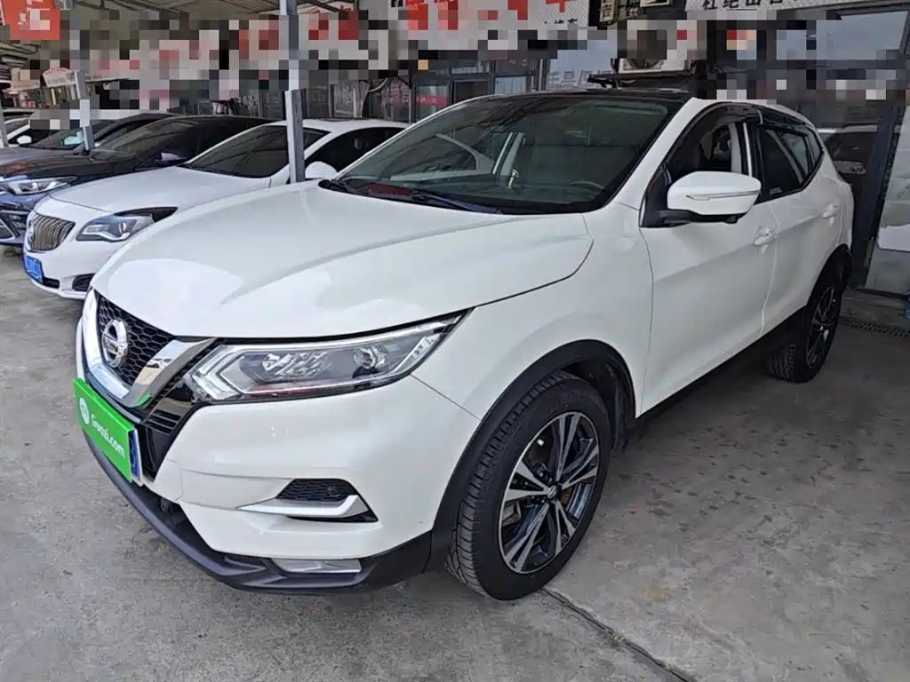 Nissan Qashqai 2021 — фото 1 из 25