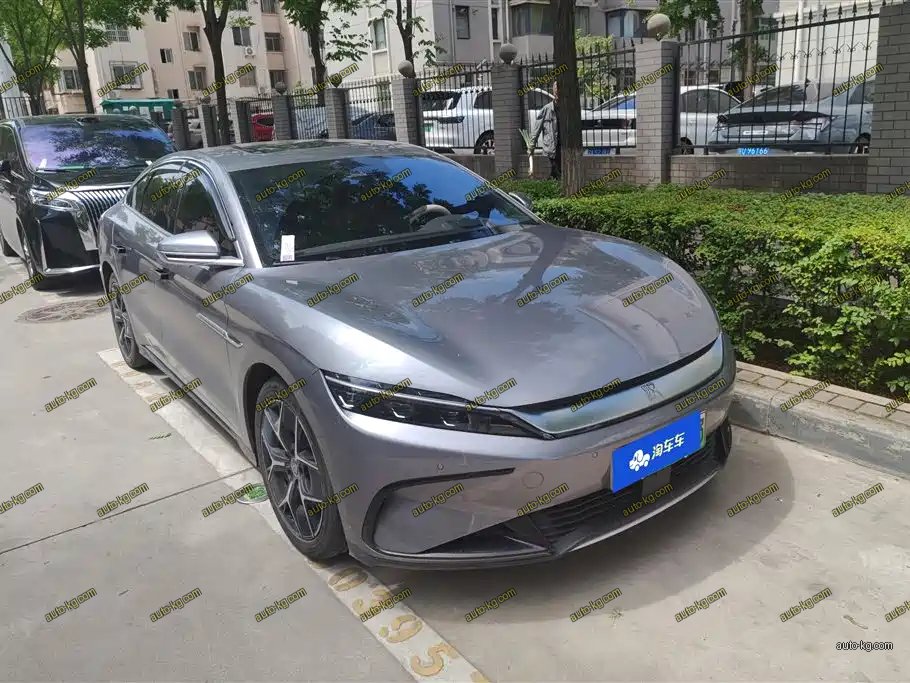 BYD Han 2024