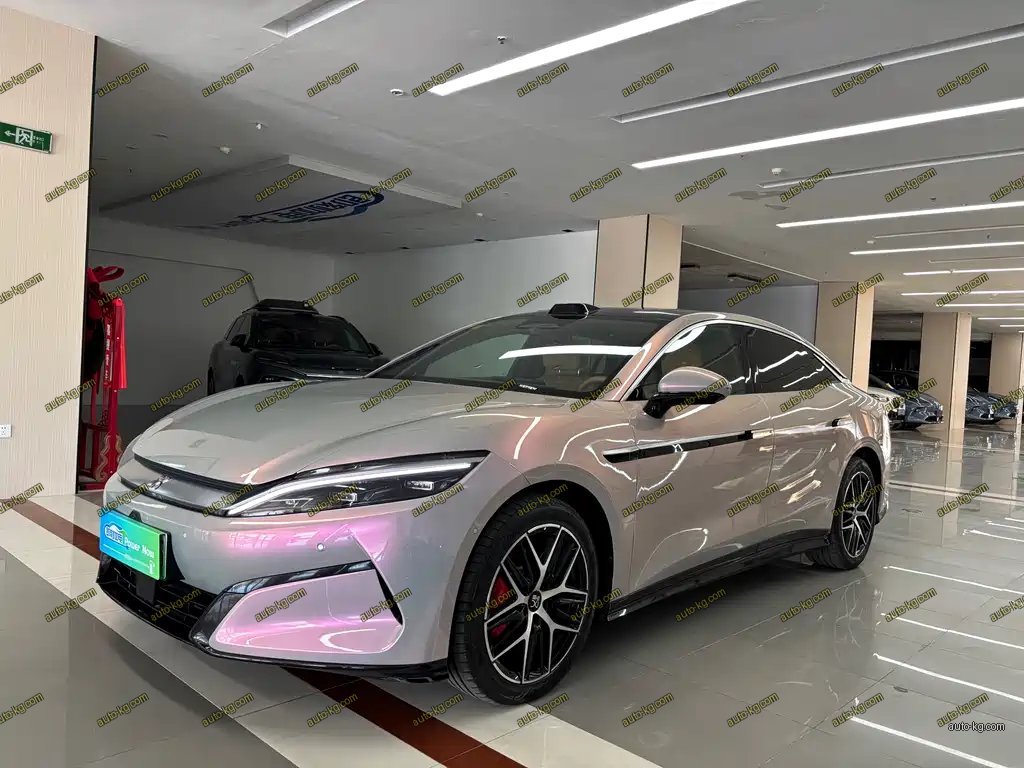 BYD 汉L 2025