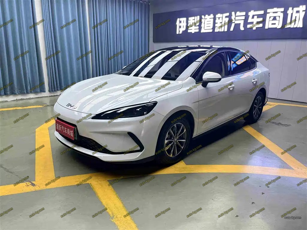BYD Seal 05 DM-i 2025