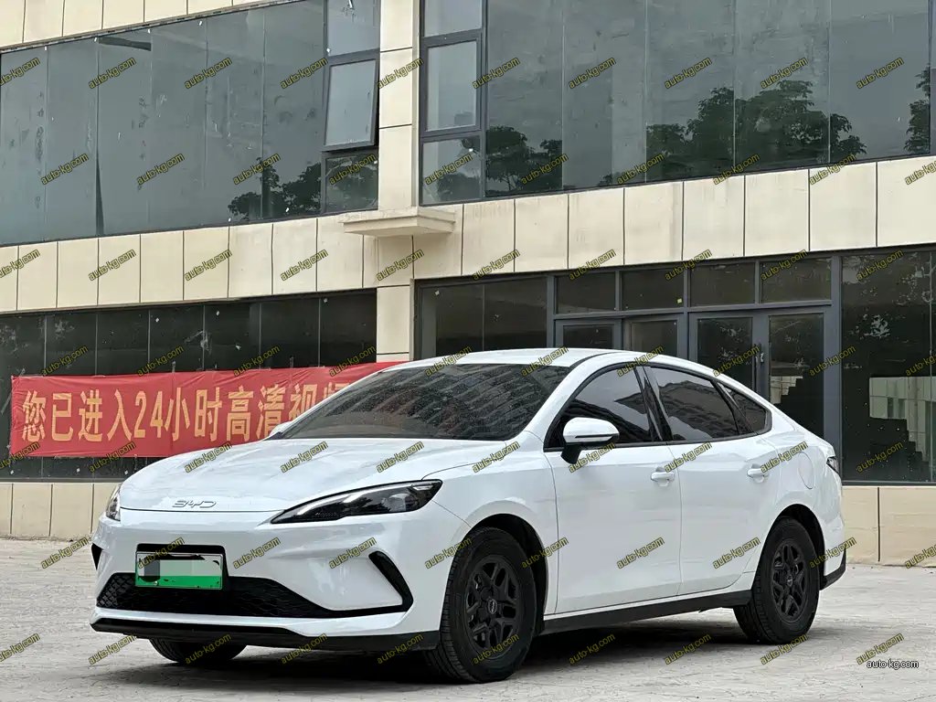 BYD Seal 05 DM-i 2025