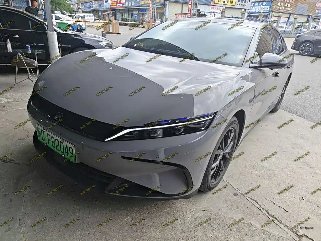 BYD Han 2025