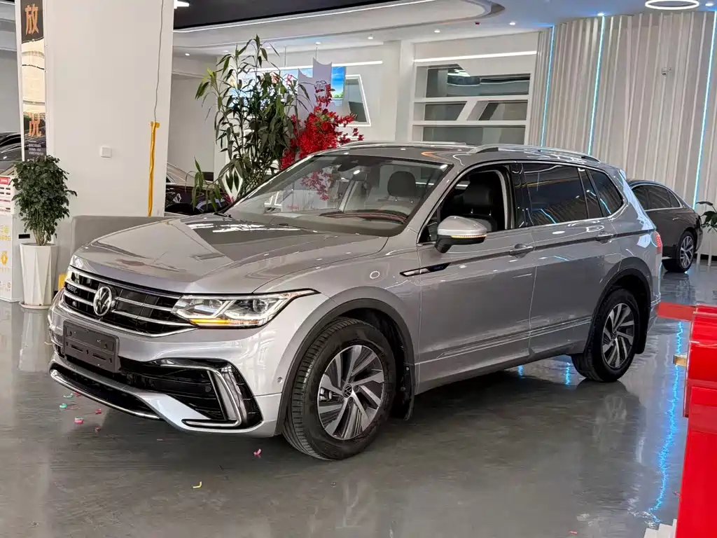 Volkswagen TiguanLPHEV 2021