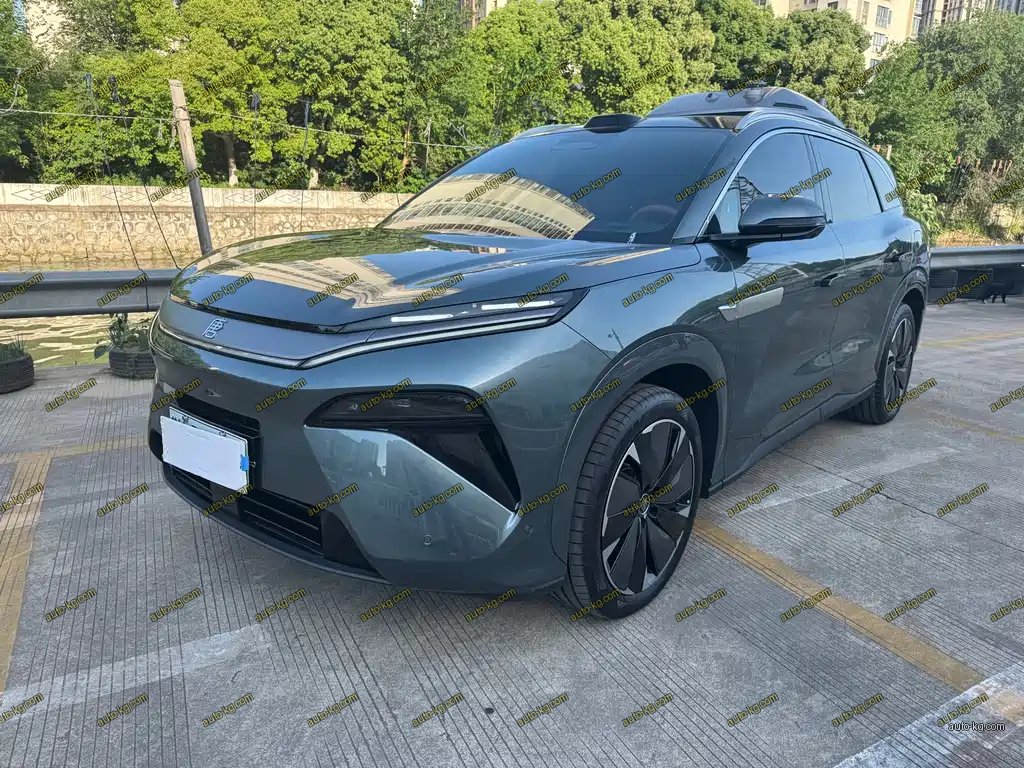 BYD 唐L 2025