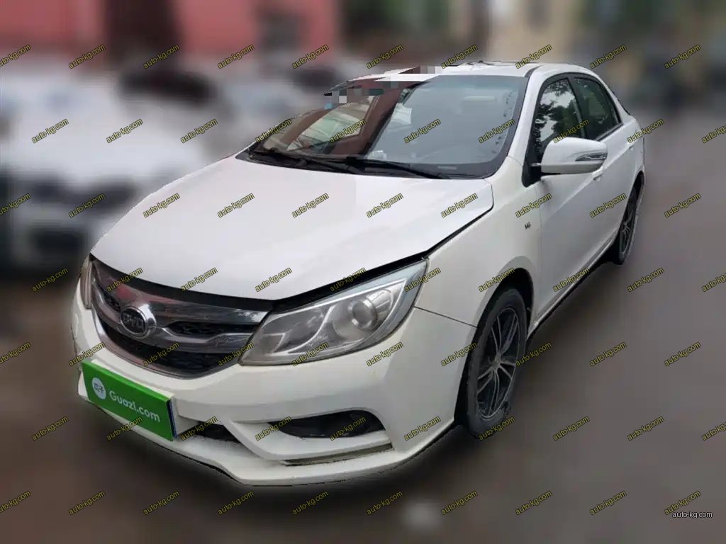 BYD Surui 2015