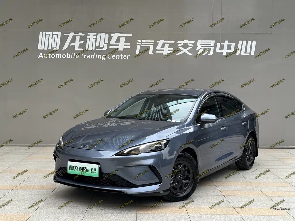 BYD Seal 05 DM-i 2025