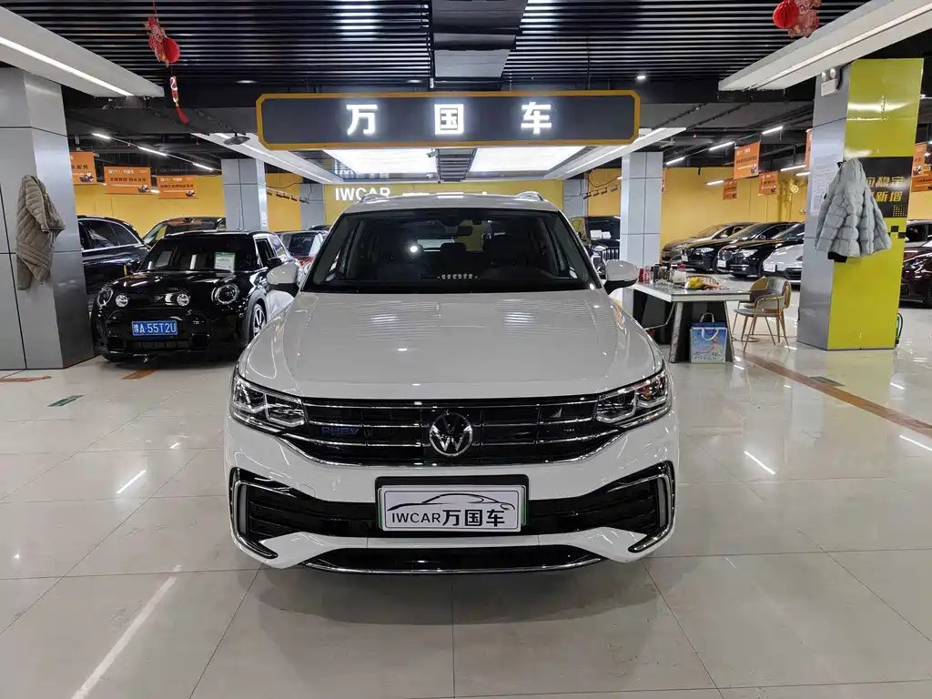 Volkswagen TiguanLPHEV 2022