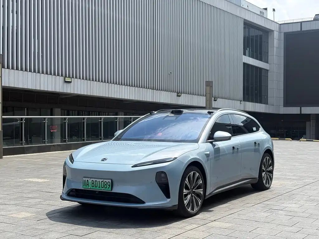NIO ET5T 2024