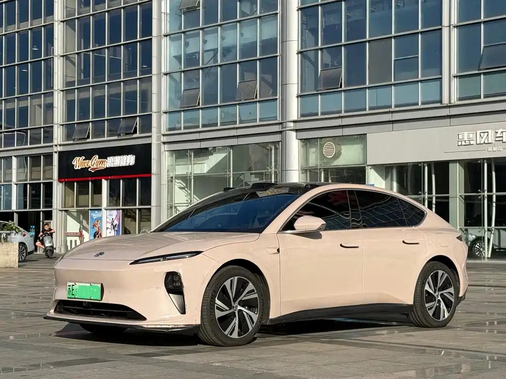 NIO ET5 2024