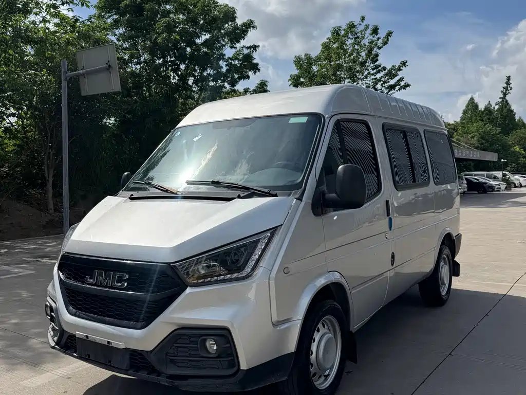 JMC Tesla 2023